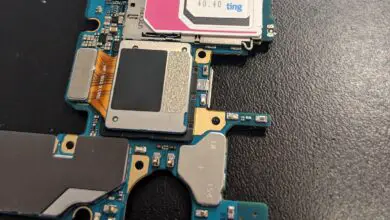Photo of Come rimuovere una carta SIM inceppata dal cellulare: liberalo senza rompere nulla