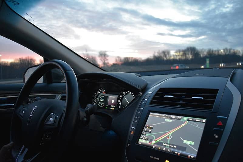 Guidare usando il GPS per guidarti