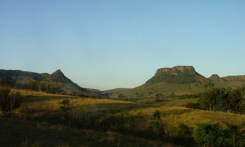 paesaggio di montagne