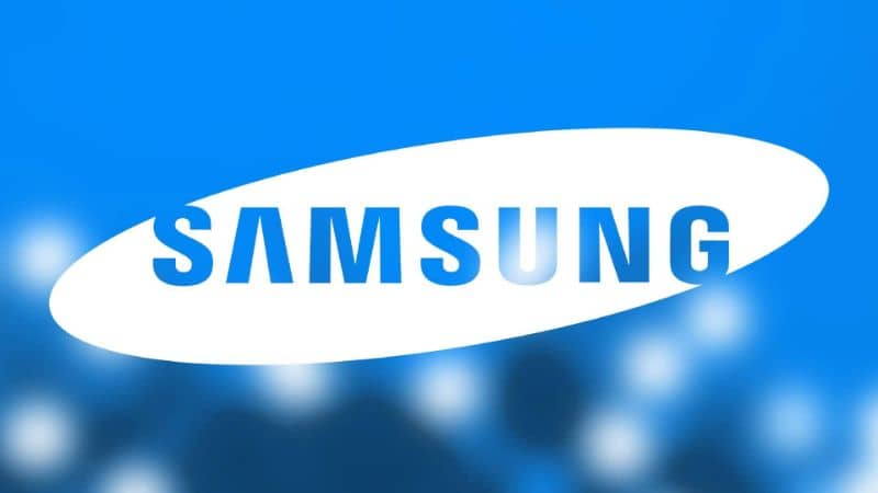 Logo Samsung bianco sfocato sfondo blu 