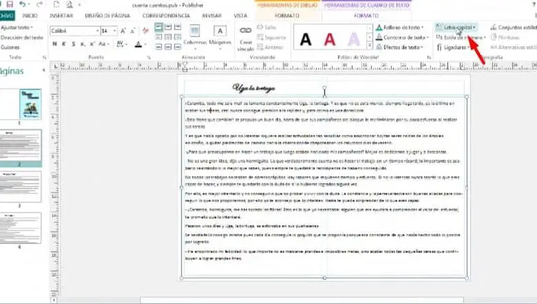 foglio di lavoro del documento della freccia dell'editore