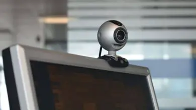 Photo of Come evitare di essere spiato dalla webcam del mio computer