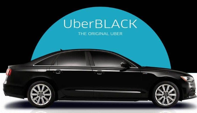 Auto nera di lusso Uber