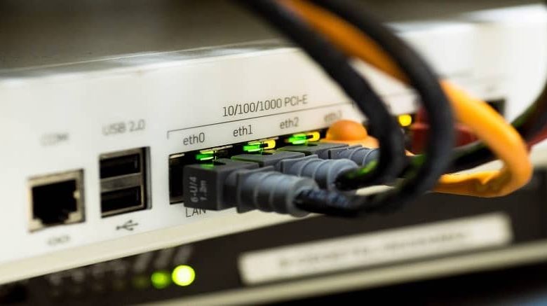 controllo della connessione del cavo ethernet