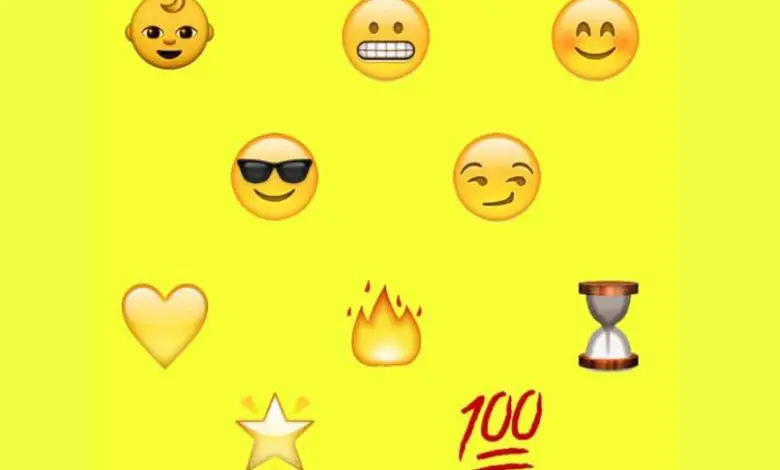 emoji bambino sorriso occhiali cuore fuoco clessidra 100 arrossendo