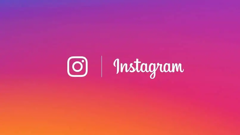 sfondo colorato di instagram