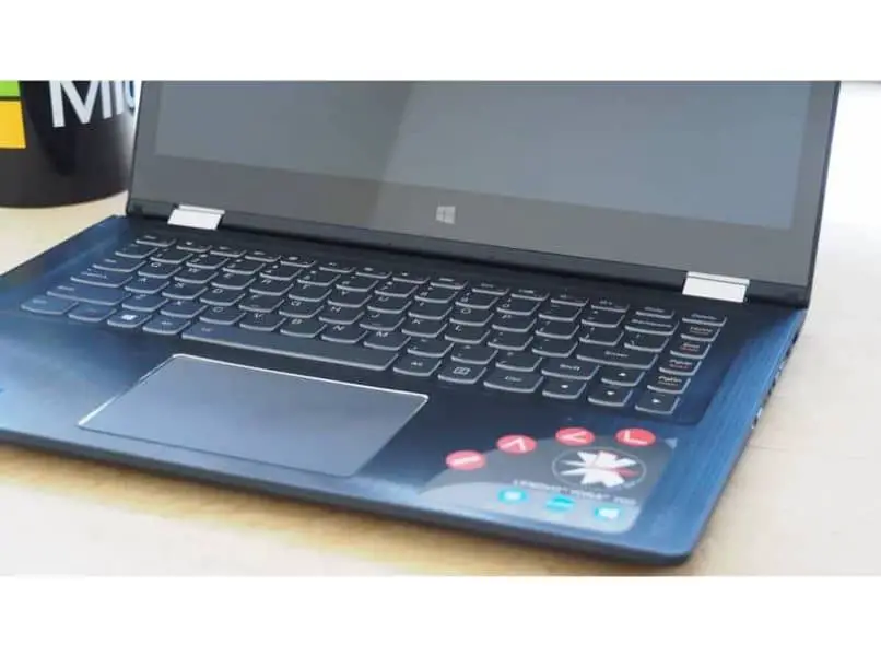 tastiera del computer portatile 