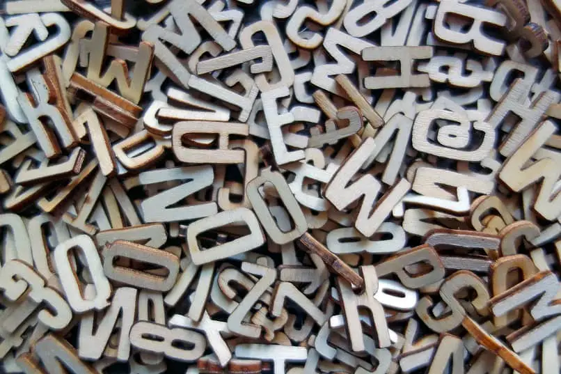 caratteri tipografici per modificare la scrittura dei testi 