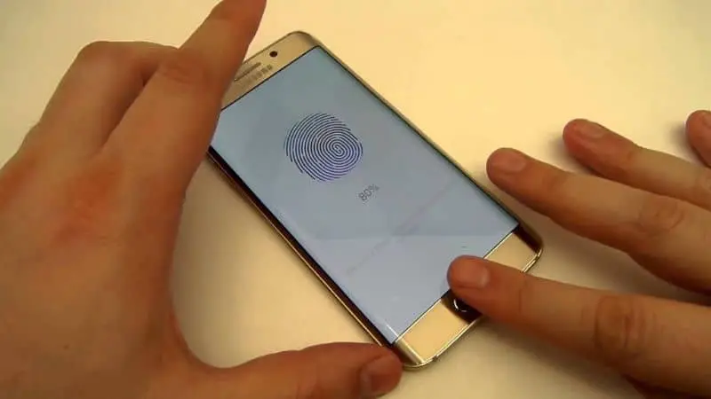 configurare Samsung con l'impronta digitale
