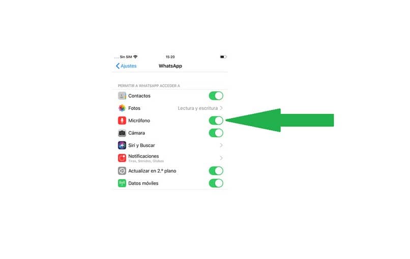 abilitare il microfono whatsapp