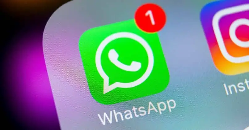 logo whatsapp notifica dell'applicazione instagram