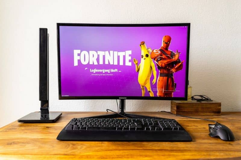 Computer con Fortnite