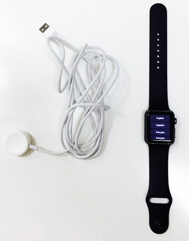 smartwatch di colore nero