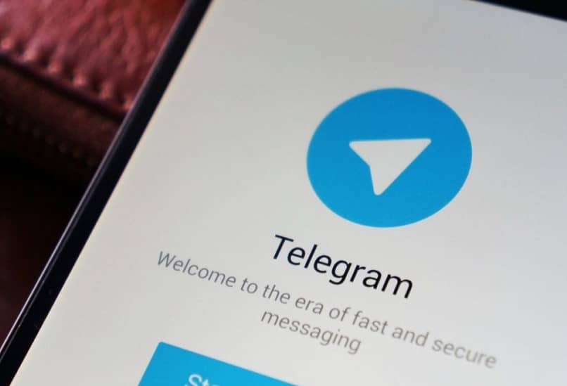 applicazione telegram sul cellulare