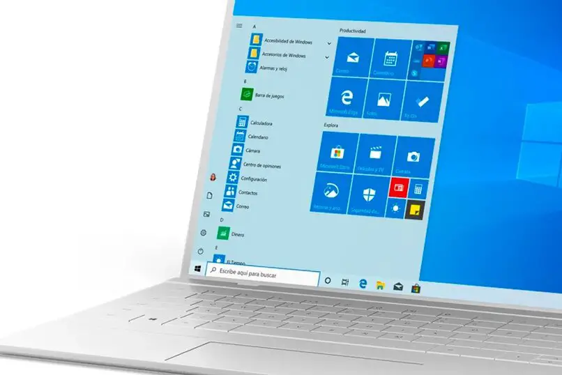 laptop con Windows 11 installato