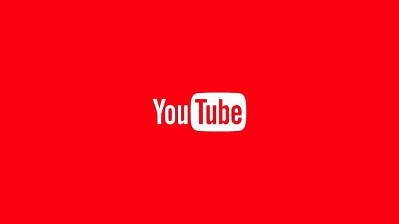 youtube lettere simbolo bianco sfondo rosso