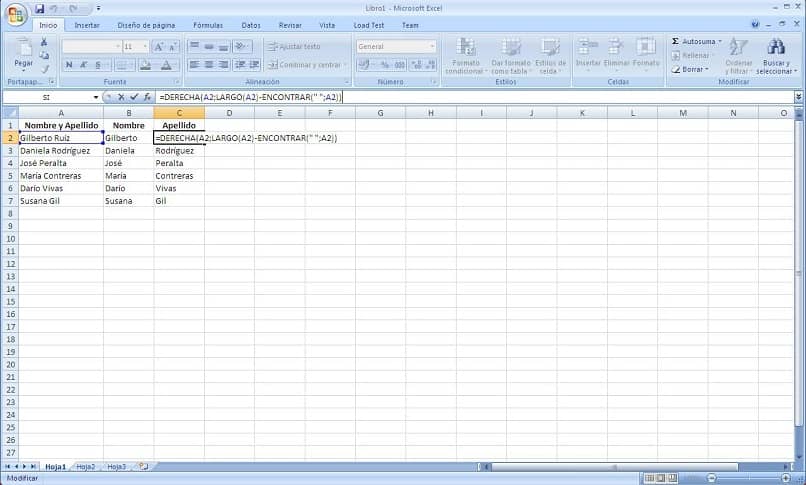 Documento Excel con le formule per separare nomi e cognomi