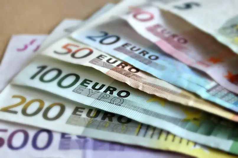 euro in contanti