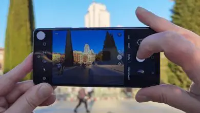 Photo of Galaxy A52 5G, potente cellulare di fascia media con un ottimo schermo e una fotocamera decente